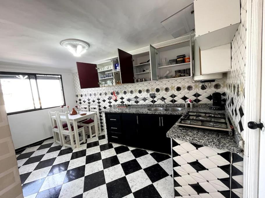 Belle Duplex With Terrace And Rooftop In The Heart Of Medina Tetouan Bagian luar foto